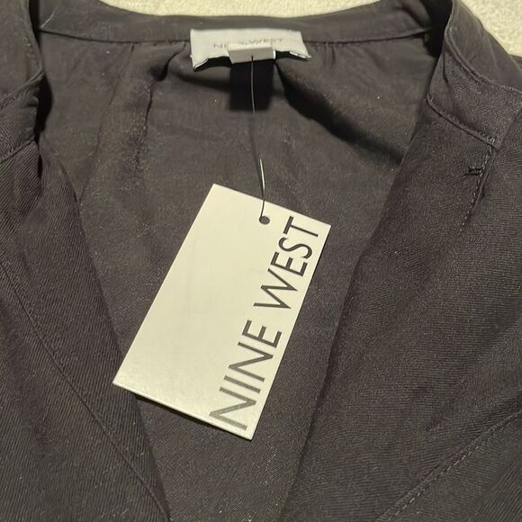 Nine West- Drapey Utility Jacket in Mineral Black- Zip Closure- Size X-S- NWT - Picture 12 of 14